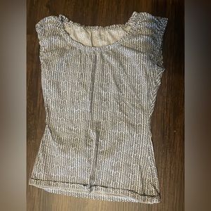 Women’s LOFT  Black and white patterned dress shirt